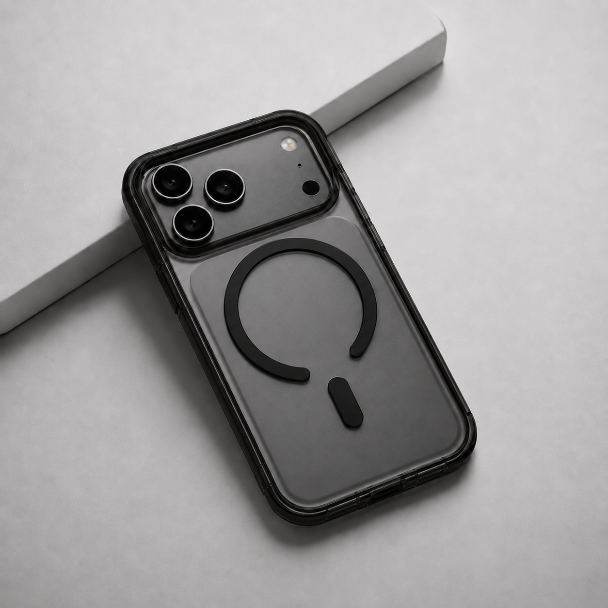 Clear Guard Case — iPhone 17 Pro Max