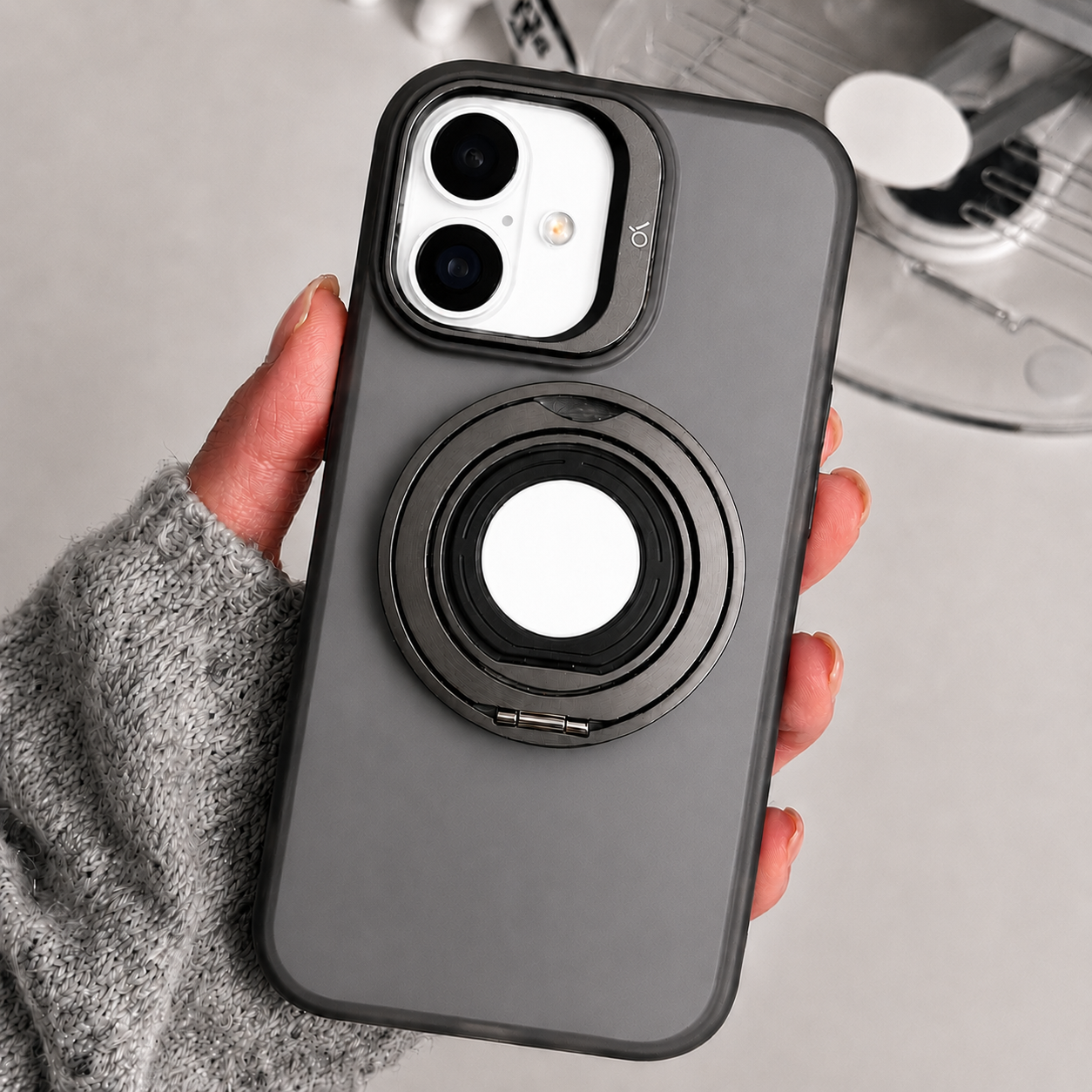 Armor Slider Case — iPhone 17