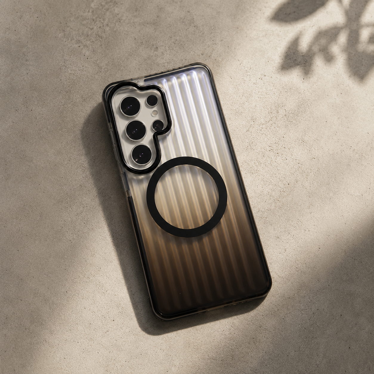 Smoke Gradient Case — Samsung S26