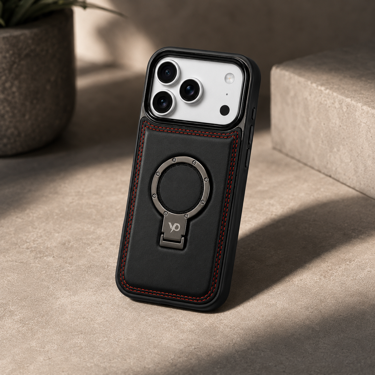 Heritage Metal-Ring Leather Case — iPhone 17 Pro