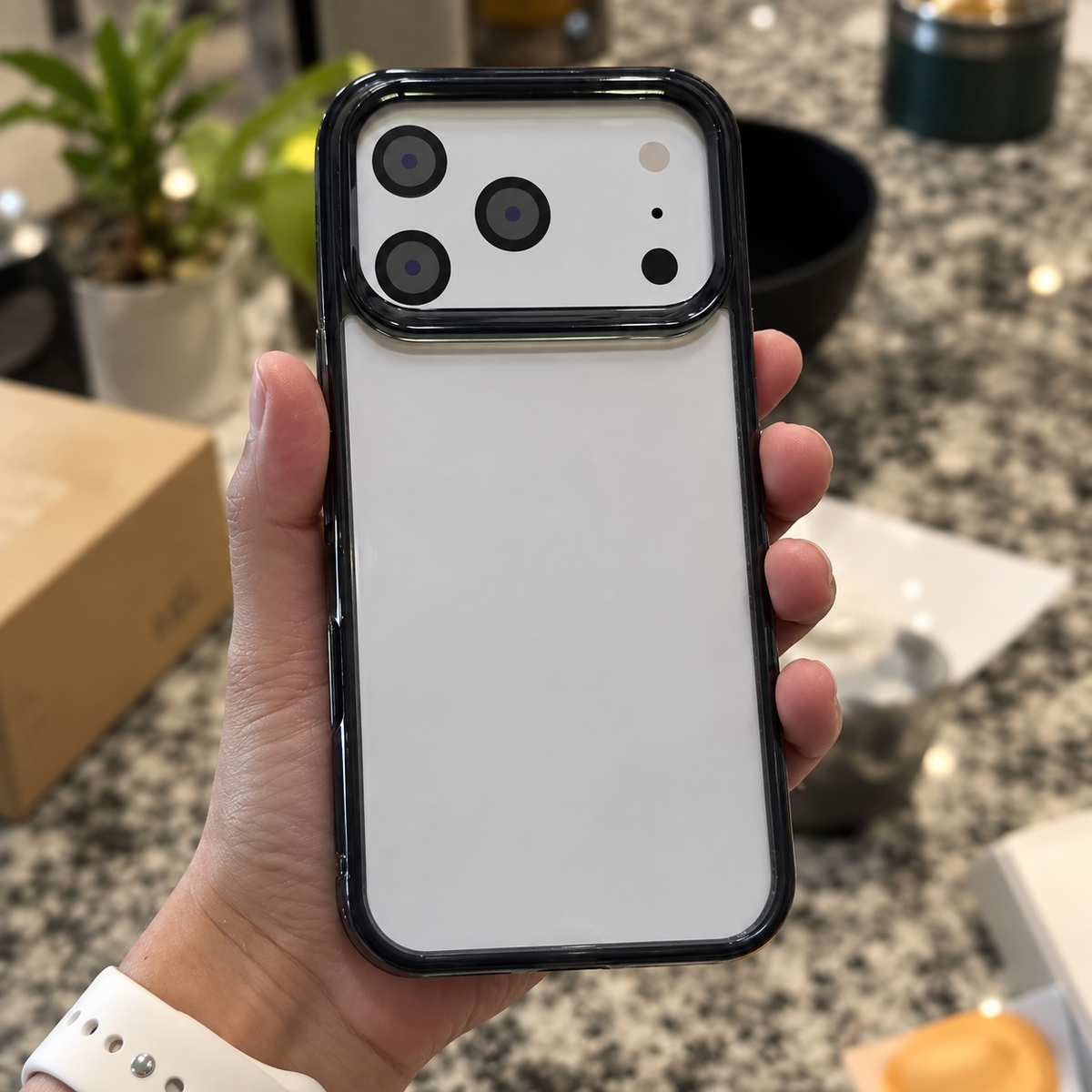 Crystal Clear Case Camera Guard for iPhone 18 Pro